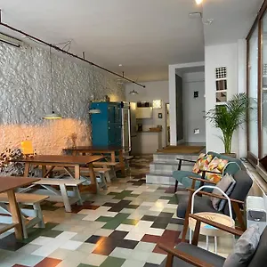 Hostel Amazigh & En-suite With Self-catering Kitchen & Laundry Portugal