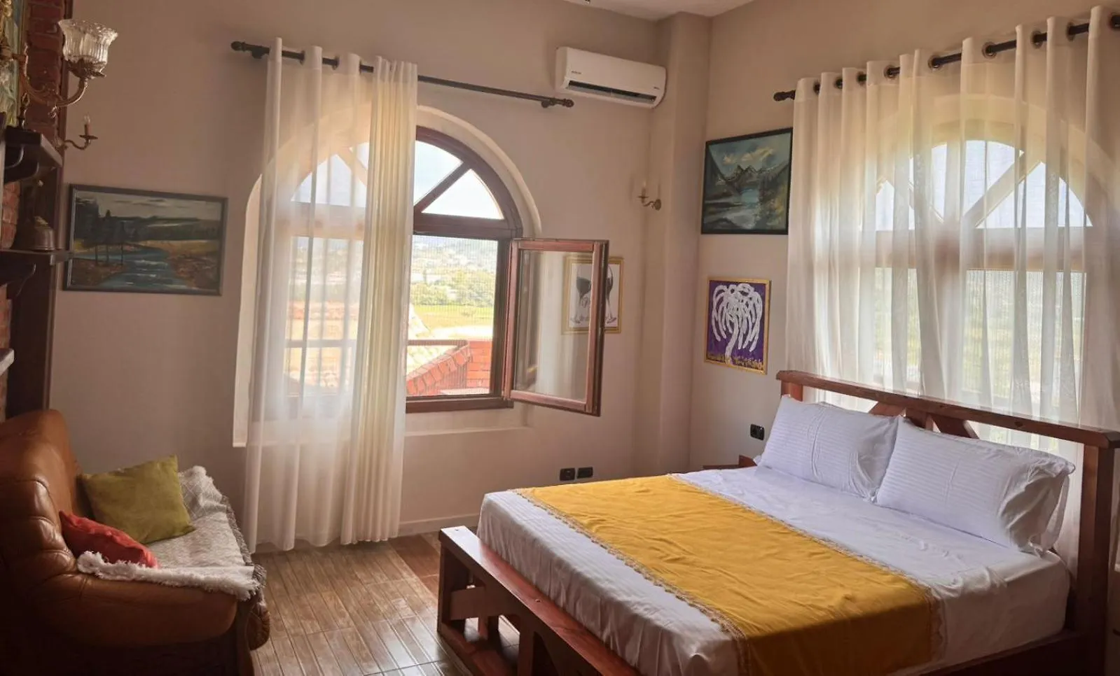 Vila Shehi Guesthouse And Winery Mucaj